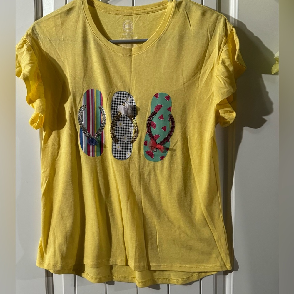 GIRLS—“Wonder Nation” Yellow top with flip flops on front—Size 14/16 Plus